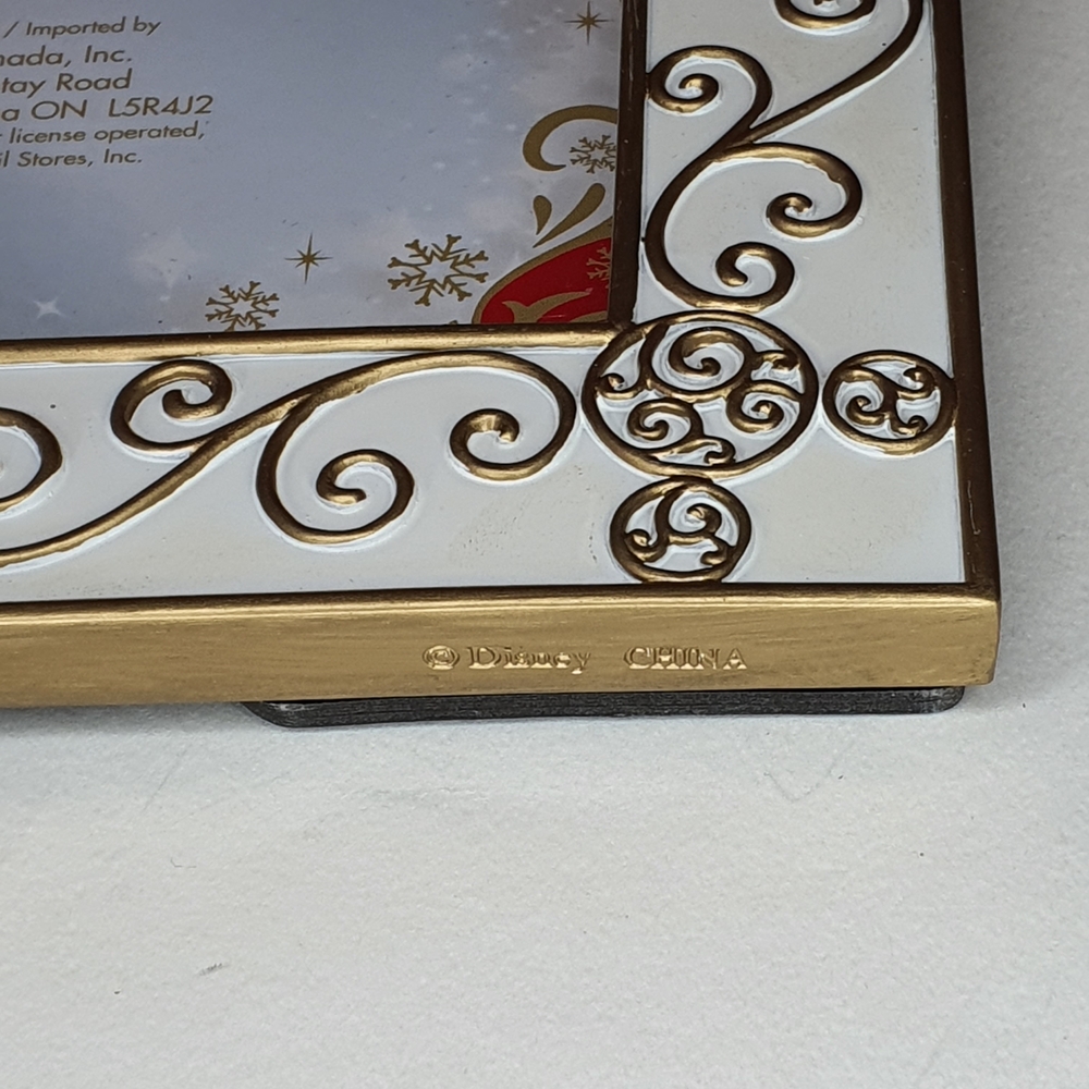 Walt Disney Picture Frame - NEW - Picture 2 of 5